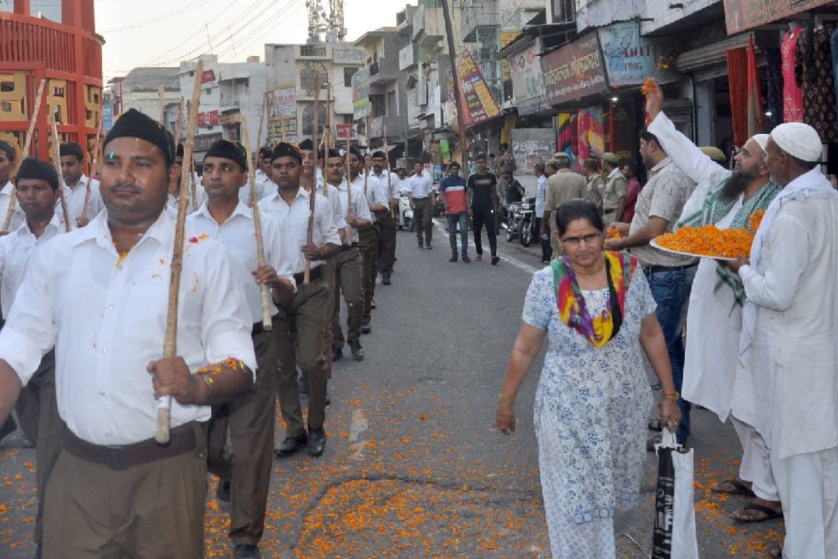 RSS chief travels in western UP Shamli, Political stir started in the parties