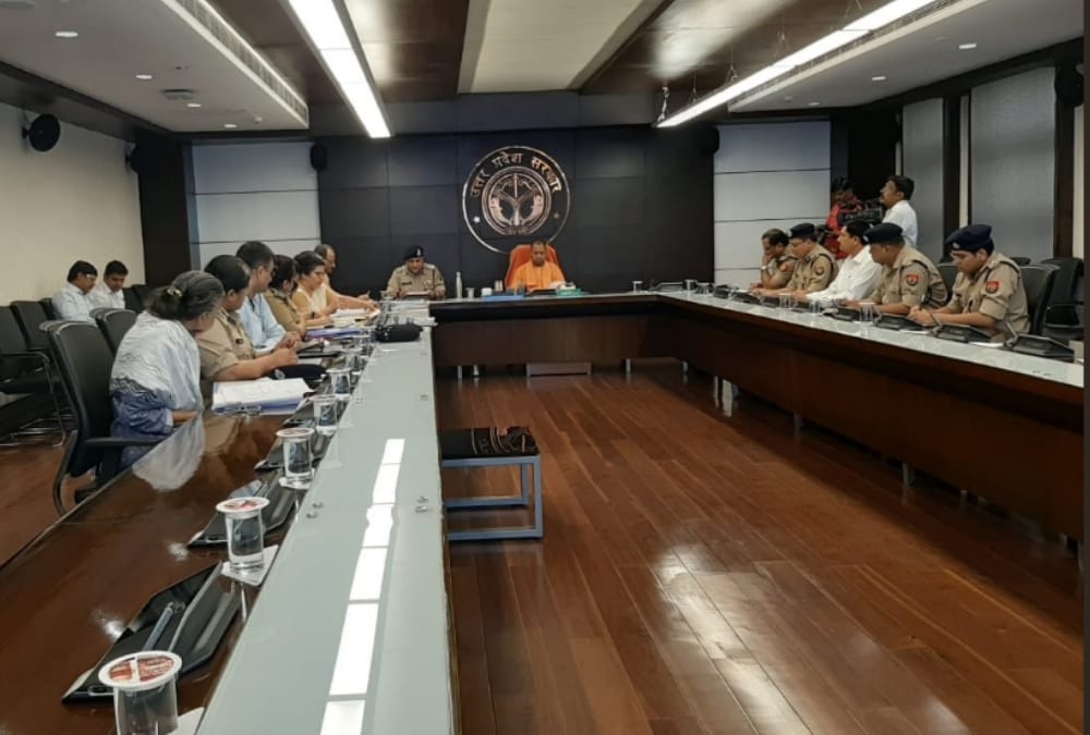 Yogi Adityanath meeting with officers in lokbhawan on law and order.