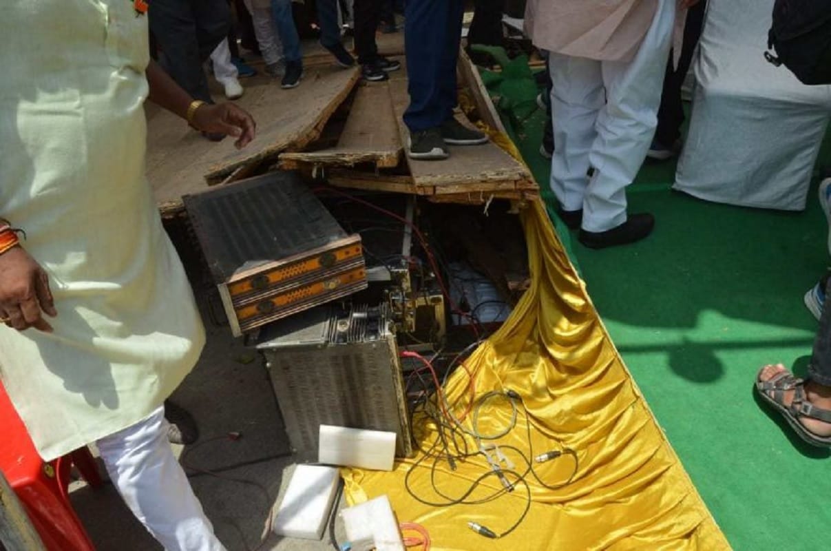 Stage breaks in BJP kisan aakrosh rally in Indore, 10 injured including three MLA