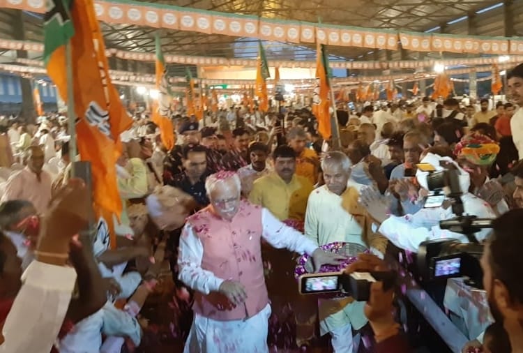 Haryana CM Manohar Lal reached in Bhiwani