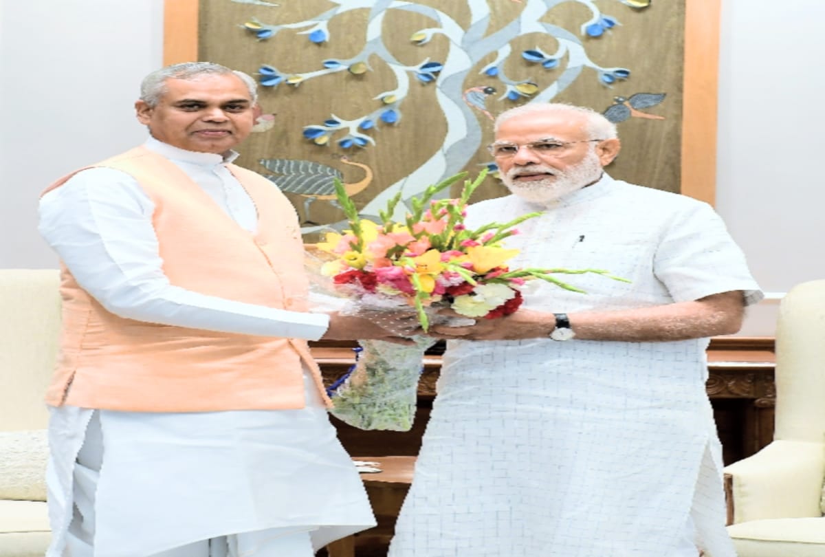 Governor Acharya Devvrat meets Prime Minister and Home Minister