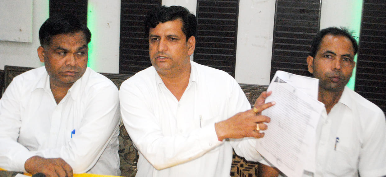 congres leader rajeev lamba says we will protest against polioce if not arresting tha rapist