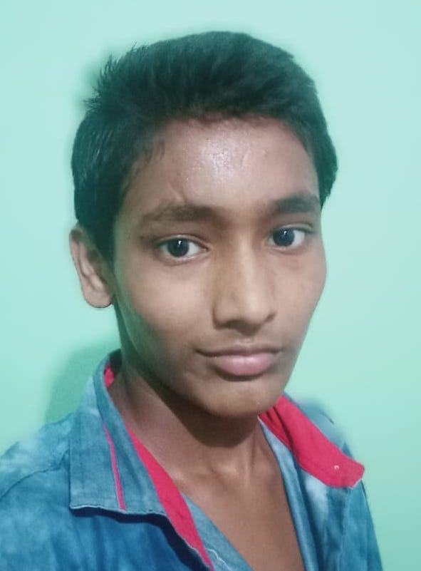 8th class student died during getting a dip in Yamuna.