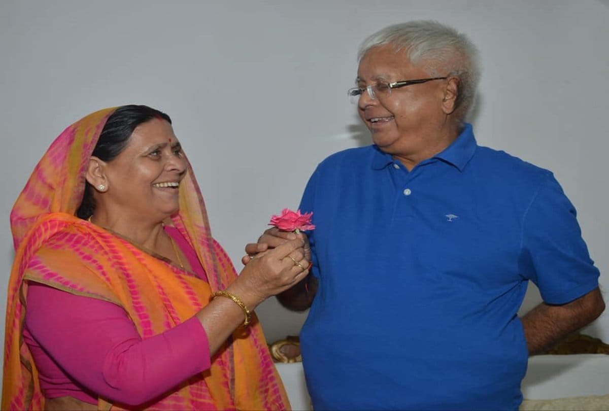 Rabri Devi wishes RJD chief Lalu Yadav on his 72nd Birthday