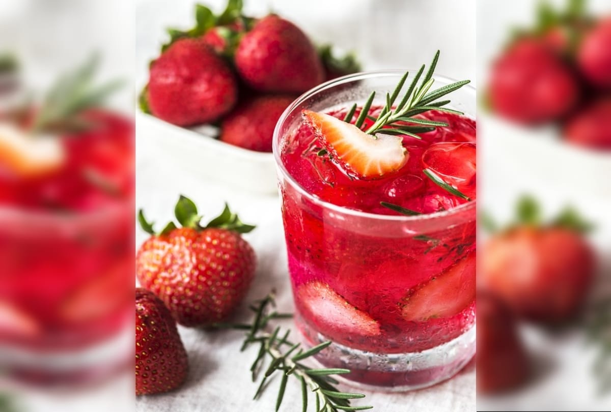 beauty face tips for clear and spotless skin mix these things in your drinking water