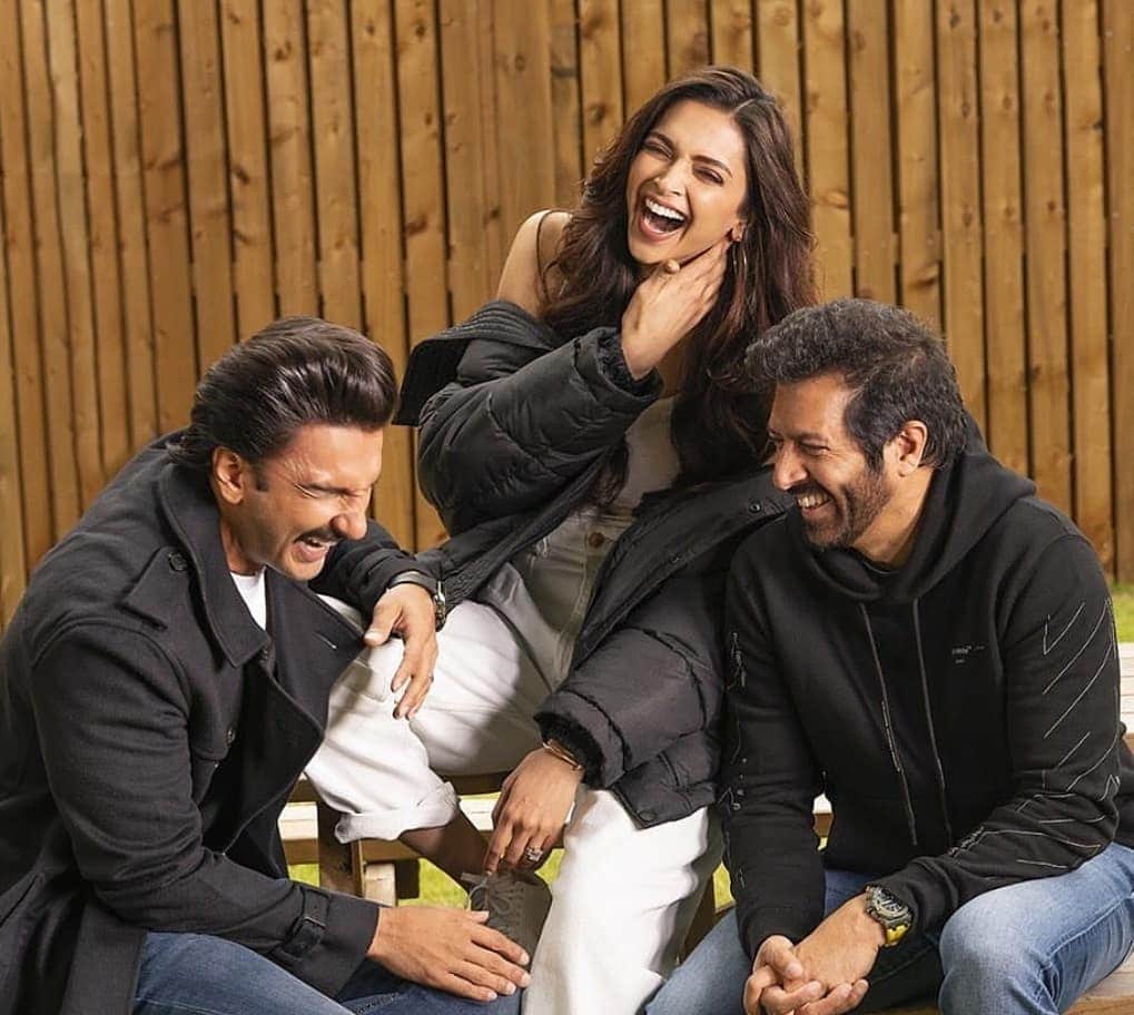 india vs Pakistan Ranveer Singh surprise visit to Manchester cheers team india