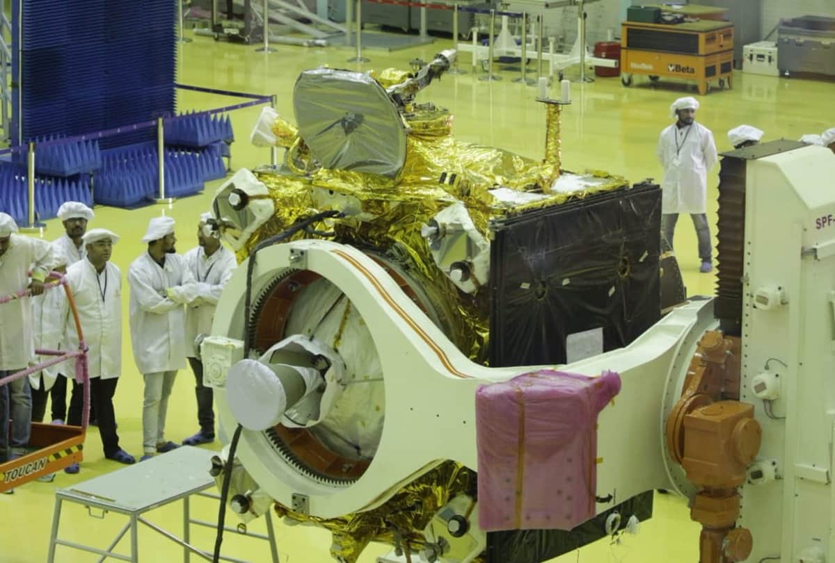 Chandrayaan 2 ISRO Moon Mission all Facts and Details