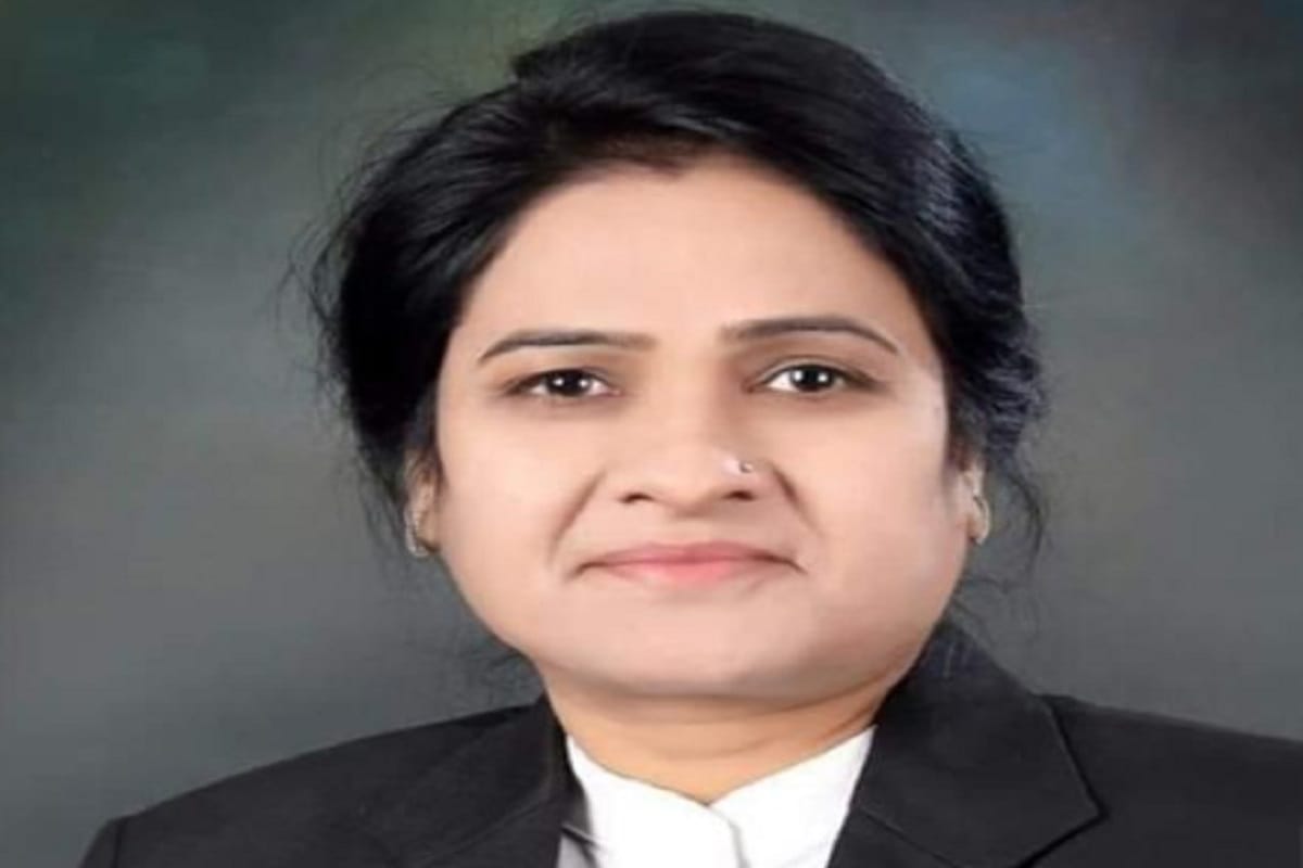 police inspector satish statement files in darvesh yadav murder case agra