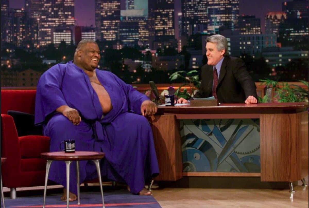 know about Akshay Kumar and Juhi Chawla film actor sumo wrestler Emmanuel Yarbrough