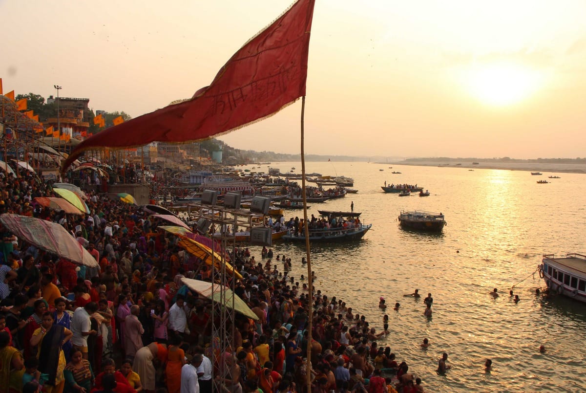 people dip in ganga ghat dashahara celebration varanasi