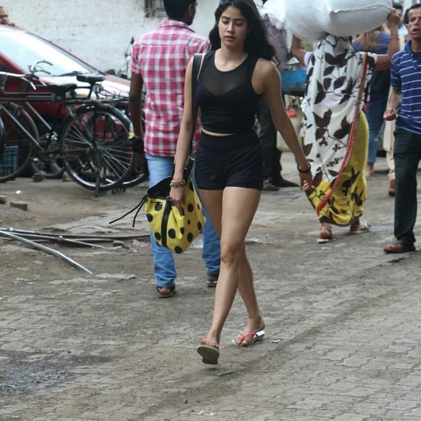 Janhvi Kapoor spotted in a local market of Mumbai in Gym attire