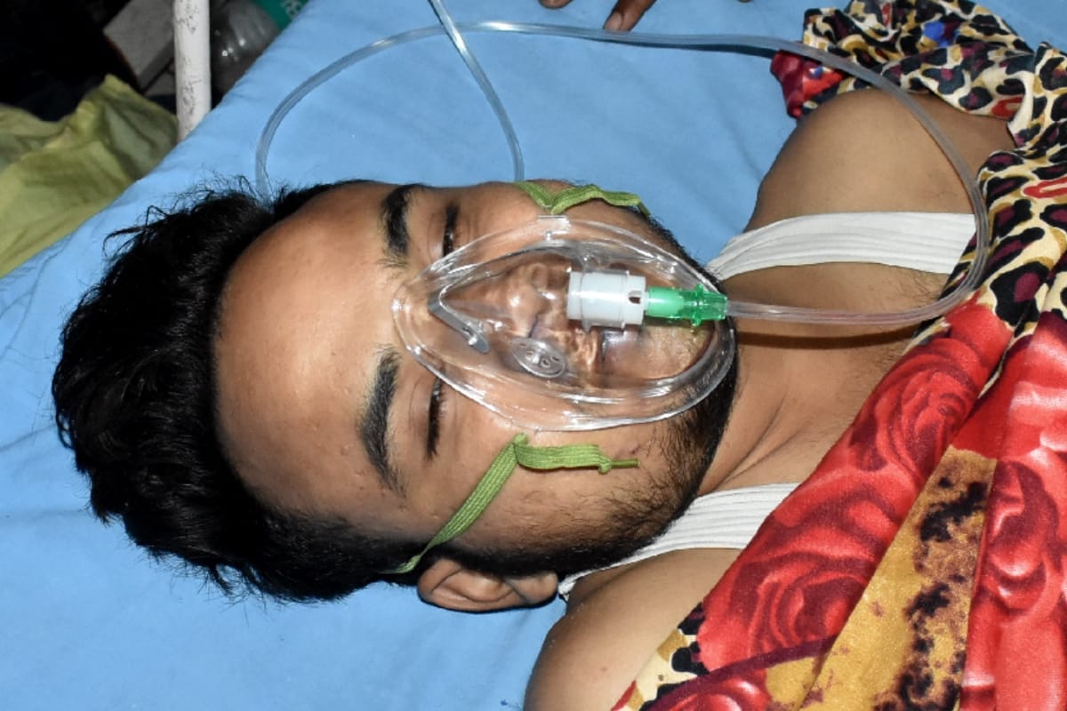 Five cases, when policemen made khaki uniform embarrassed in Western UP