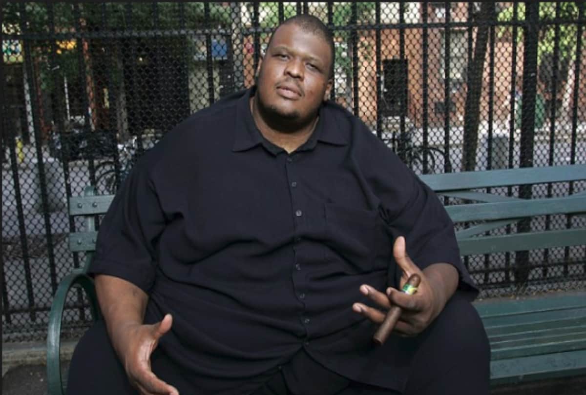 know about Akshay Kumar and Juhi Chawla film actor sumo wrestler Emmanuel Yarbrough