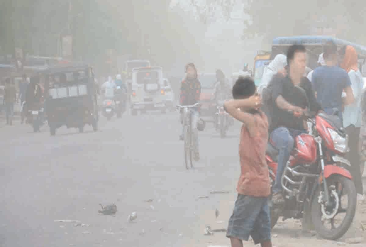 Temprature down in city, but people faced problem due to humidity.