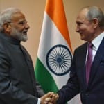 प्रधानमंत्री नरेंद्र मोदी के साथ रूसी राष्ट्रपति व्लादिमिर पुतिन