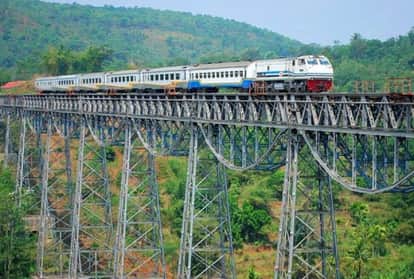 India submits final DPR for cross-border rail project to NepaL