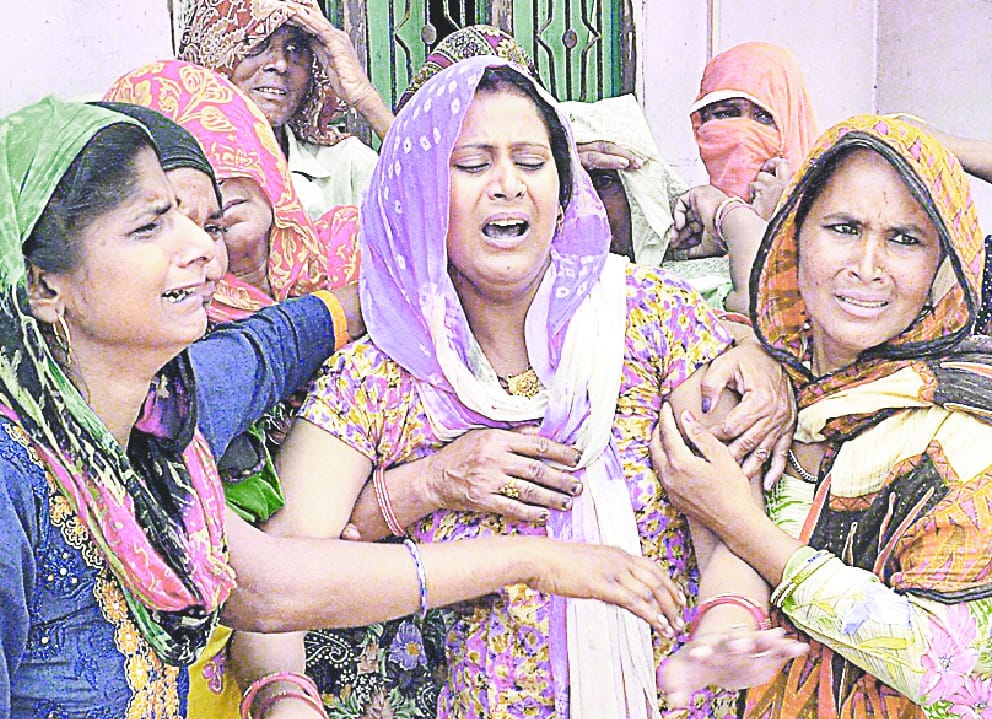 ujhe garv hai ki mera beta desh ke liye shaheed hua