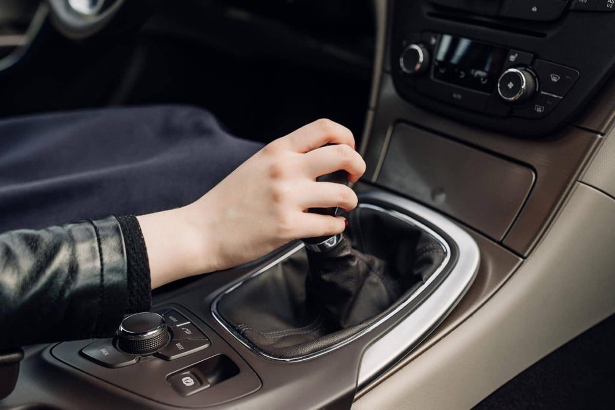 Most 5 Bad Driving Habits That Are Killing Your Car