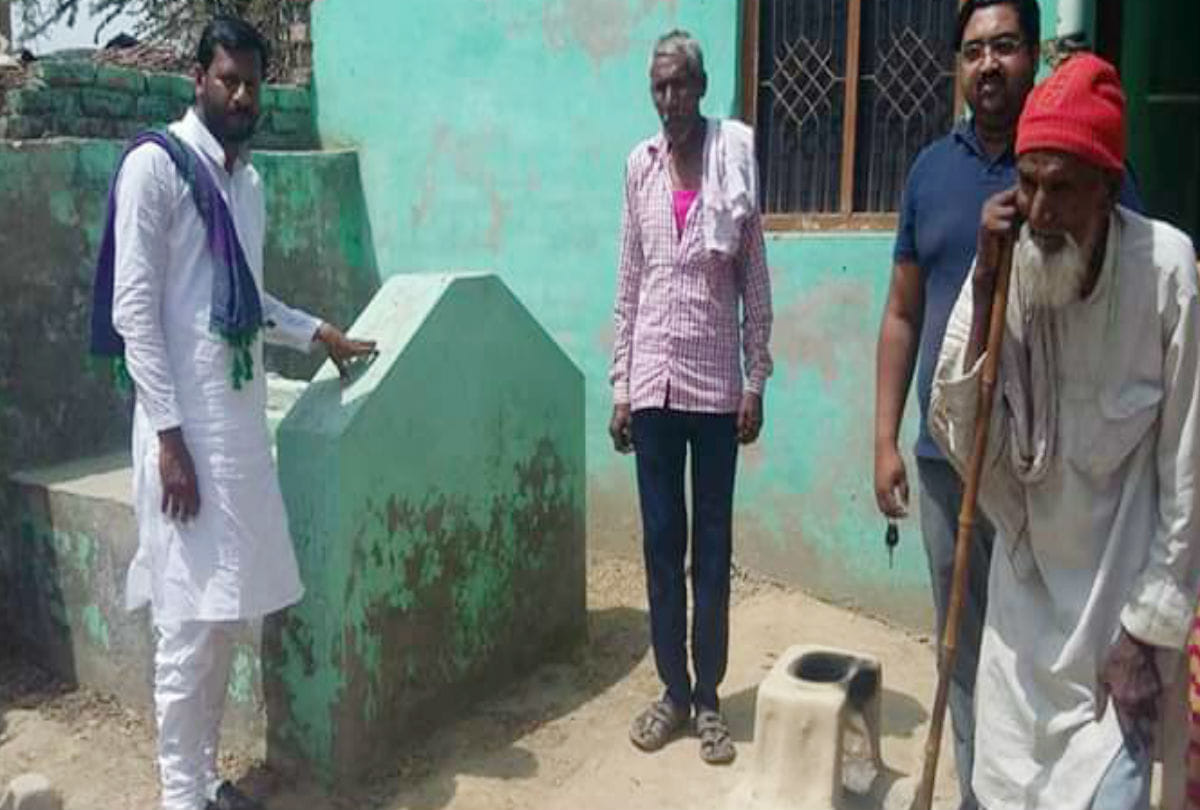 grave yard in home untold story of muslim family in achhnera village