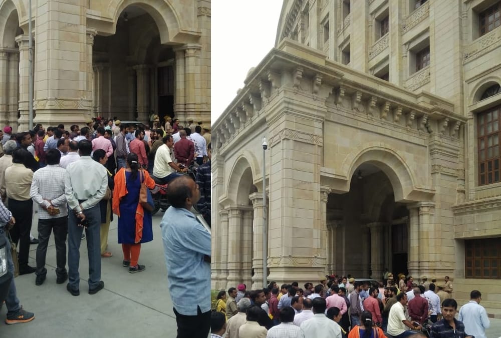 fire in lokbhawan in Lucknow.