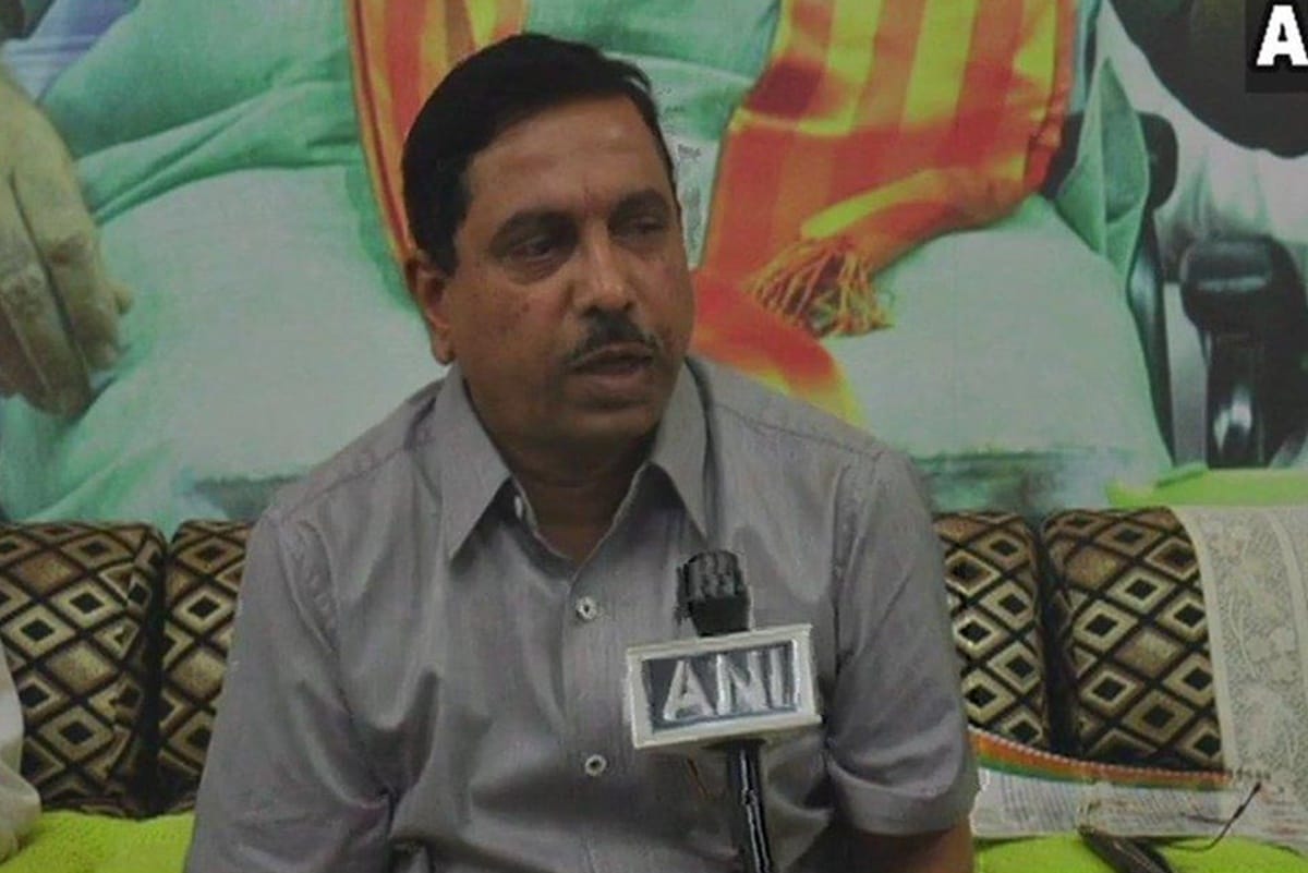uttarakhand election 2022: Tickets of many BJP MLAs cut in UP, Uttarakhand mla heart beating fast