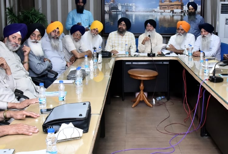 SGPC announces inquiry in sikh reference library matter