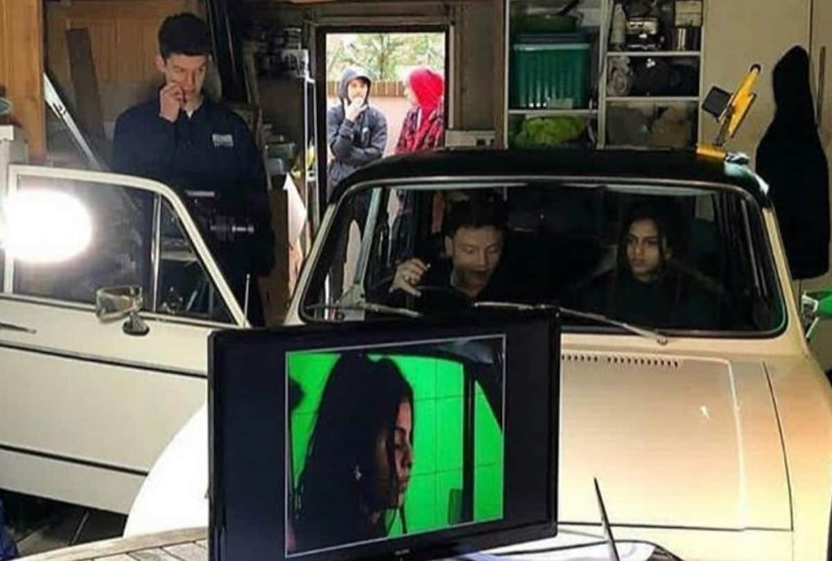 shah rukh khan daughter suhana khan dance the floor