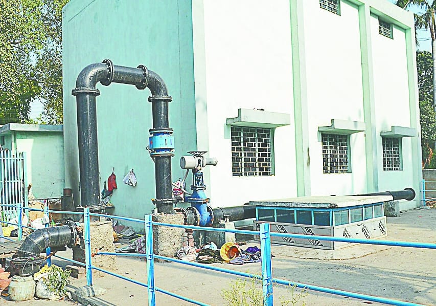 Spend 500 crores, still people thurst