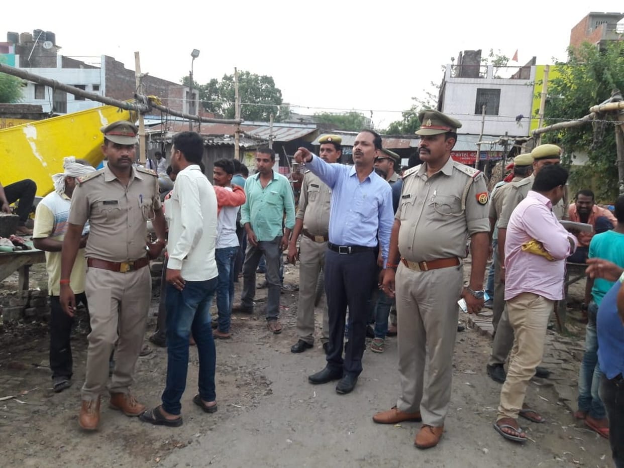 16 दुकानों पर छापा, 24,800 रुपये जुर्माना वसूला
