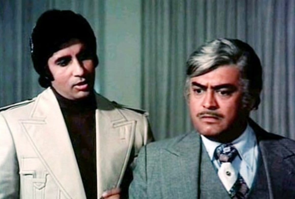 fathers day special amitabh bachchan against his father in films