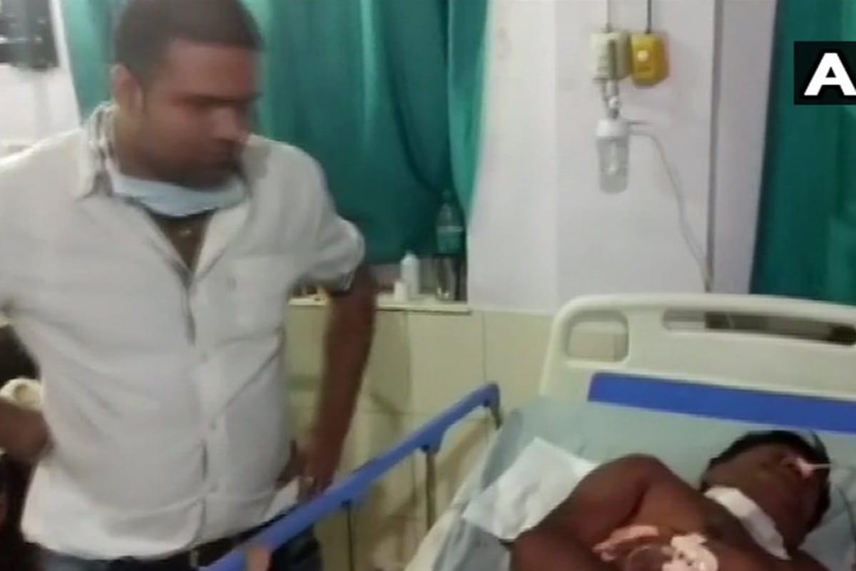 Two local RJD leaders shot at by unknown assailants, Both are admitted to hospital