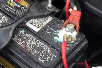 How to check car battery is dead