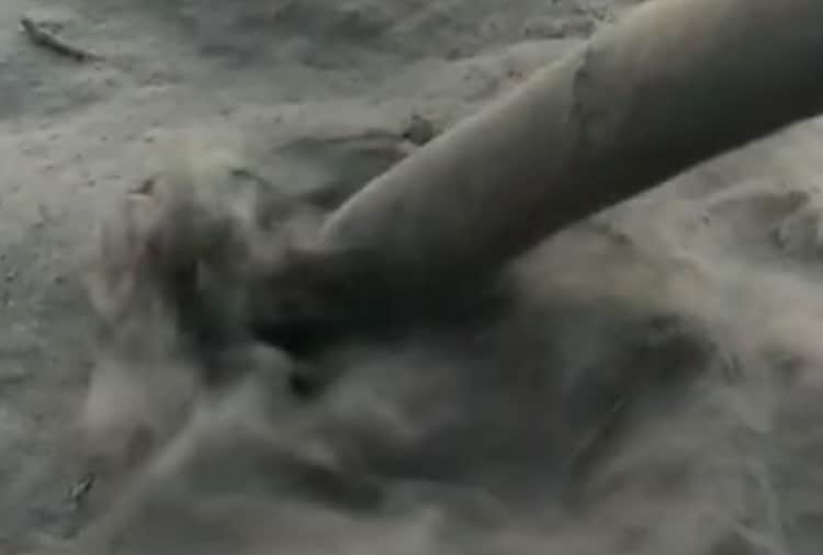 The mysterious thing fell from the sky in Pathankot of Punjab