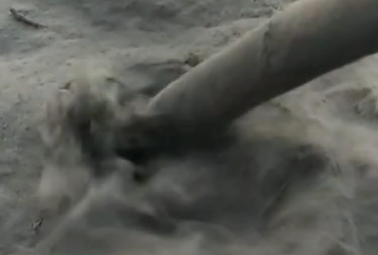The mysterious thing fell from the sky in Pathankot of Punjab