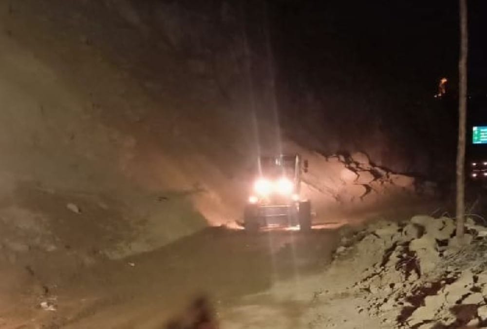 Rishikesh Gangotri highway open after 44 hours after landslide