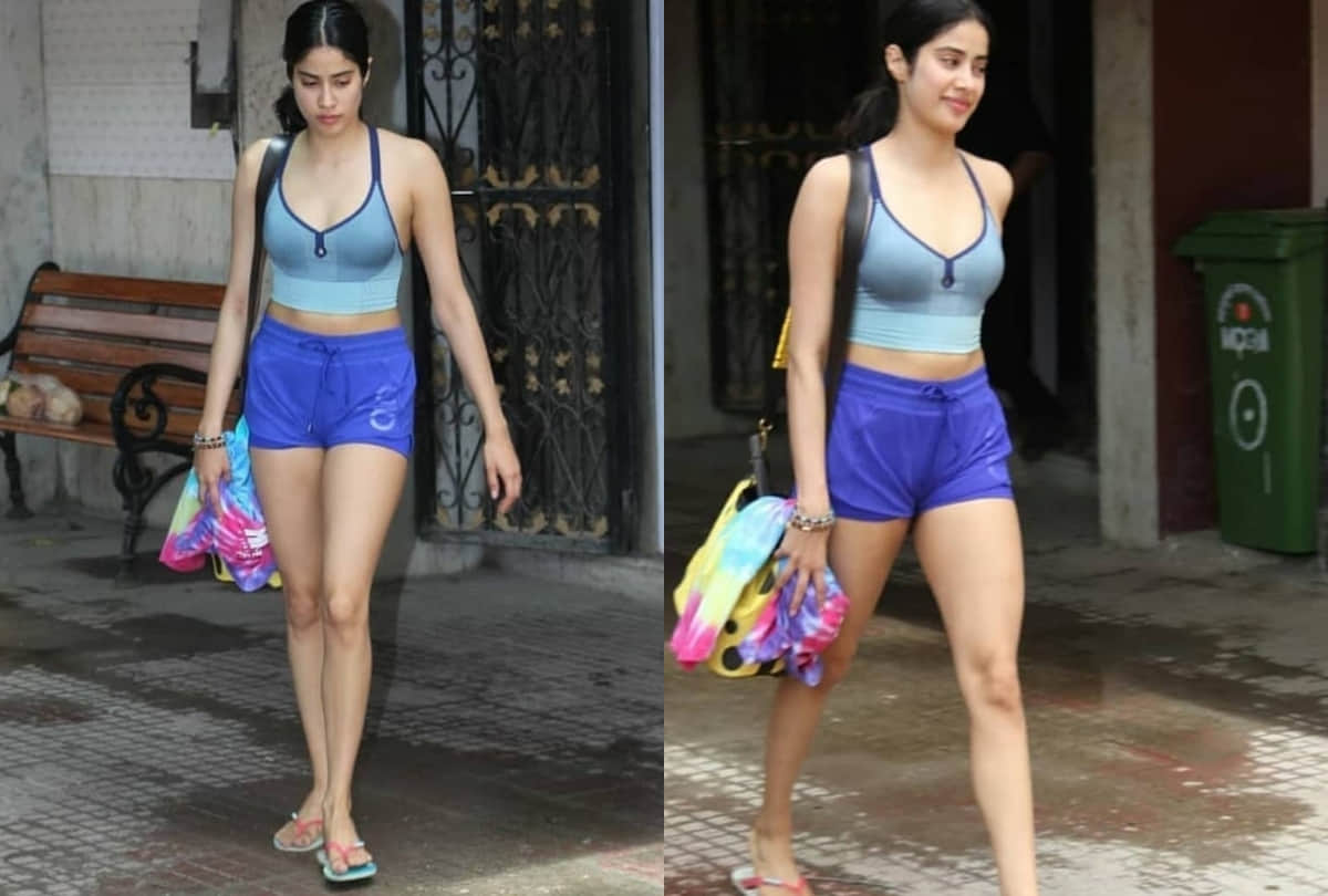 Janhvi Kapoor flaunts her toned body in mini shorts and crop top
