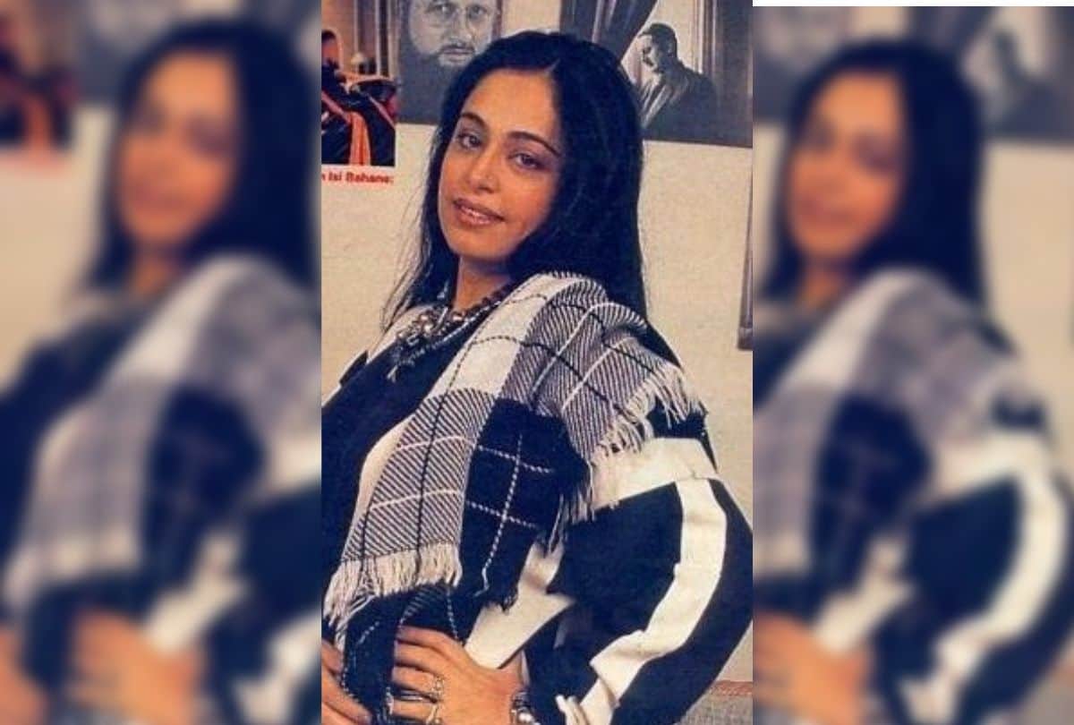 anupam kher wishes Kirron Kher birthday sharing throwback photos