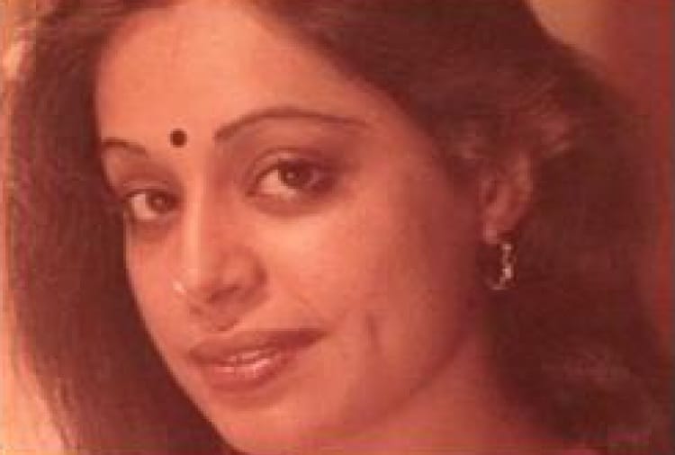 bjp mp and bollywood actress kirron kher unseen photos on birthday