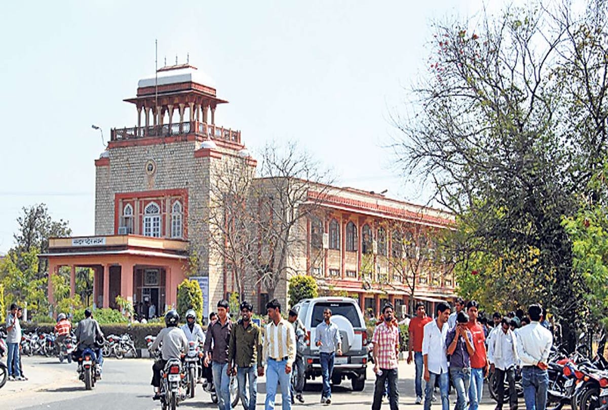 Rajasthan University Website Hack, wrote Pakistan and Turk Zindabad