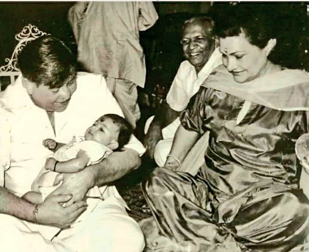 Rishi Kapoor fan club shares throwback photo Ranbir Kapoor Riddhima Kapoor Rishi Kapoor Raj Kapoor