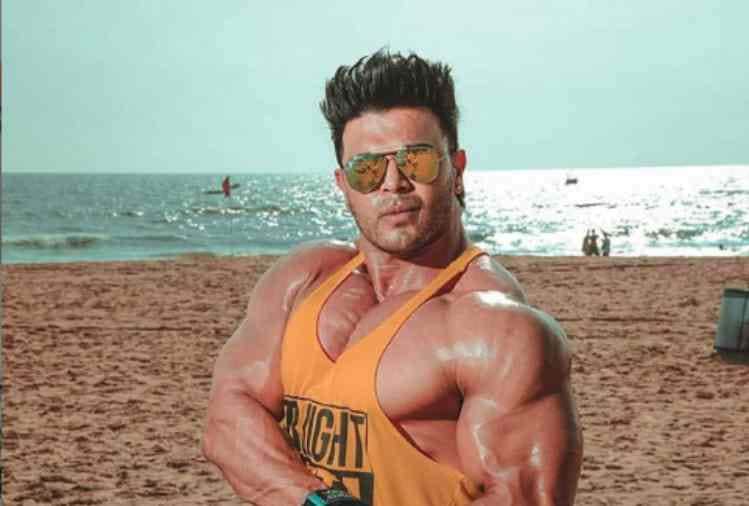 actor sahil khan file complaint against three people