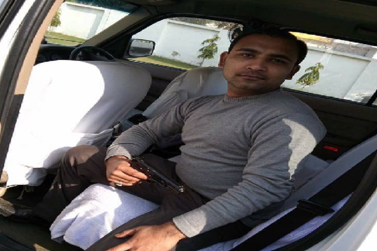 A soldier fired several of his license pistol in uniform in Meerut