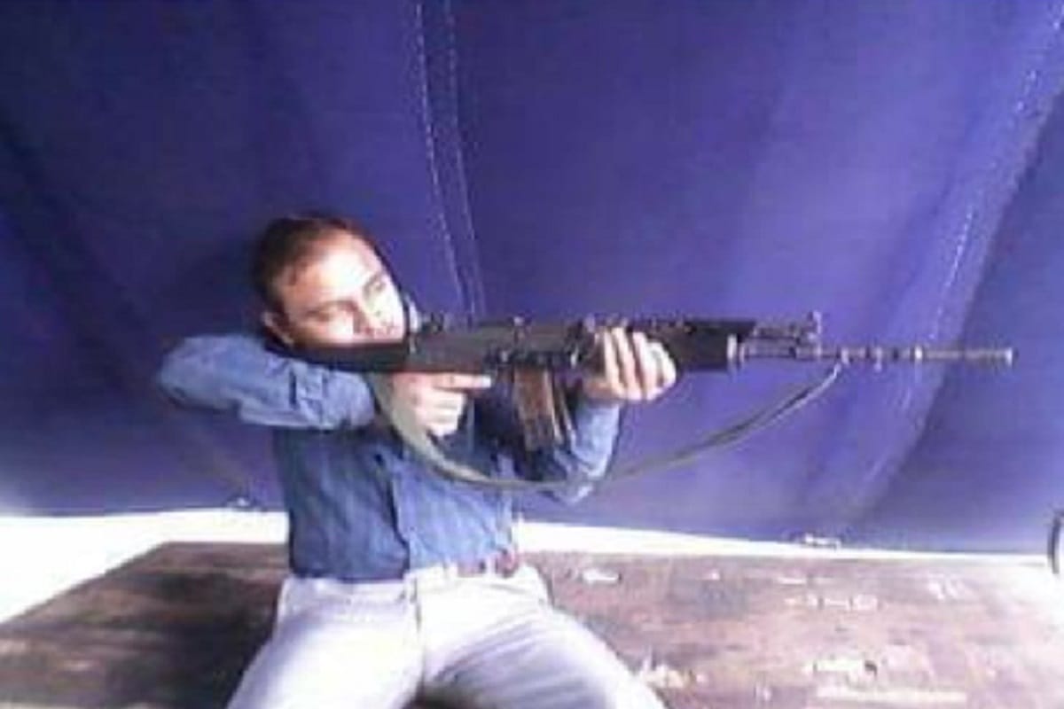 A soldier fired several of his license pistol in uniform in Meerut