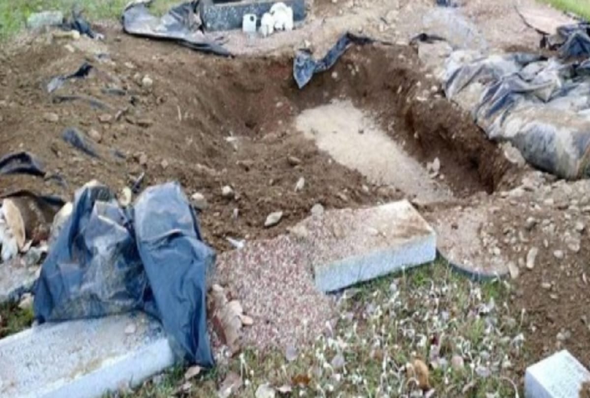 Bizarre death rituals funeral traditions from around the world