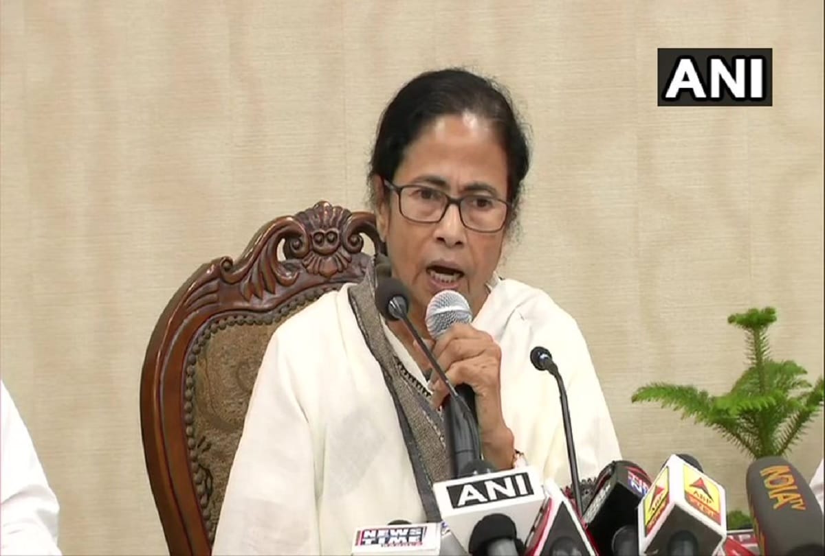 Mamata Banerjee press conference on doctors strike in West Bengal