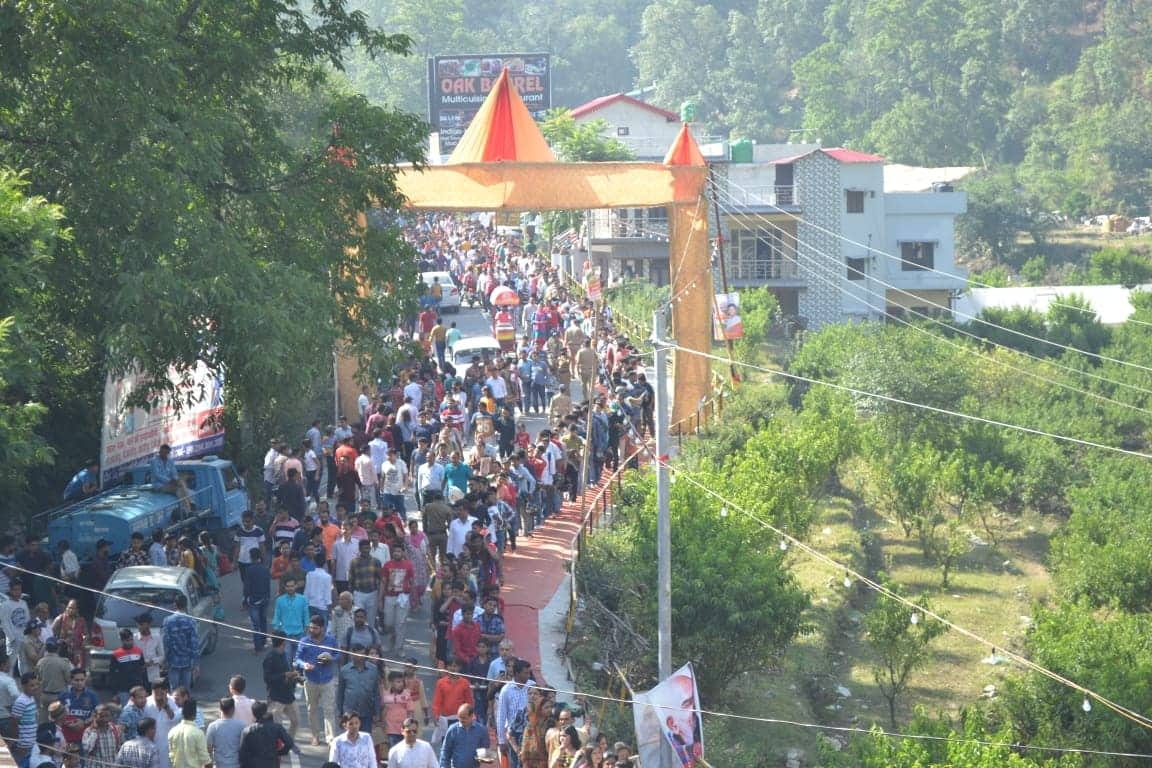 Neem Karoli mela today in kainchi dham bhowali nainital huge devotee see photos
