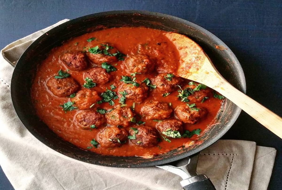 make lauki mussallam at home with bottle gourd easy recipe
