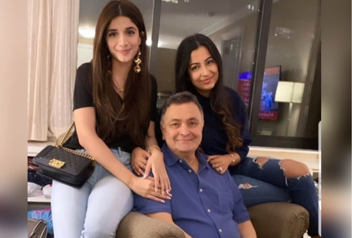 Rishi Kapoor reveals why he didnt come to india when his mother Krishna Raj passed away