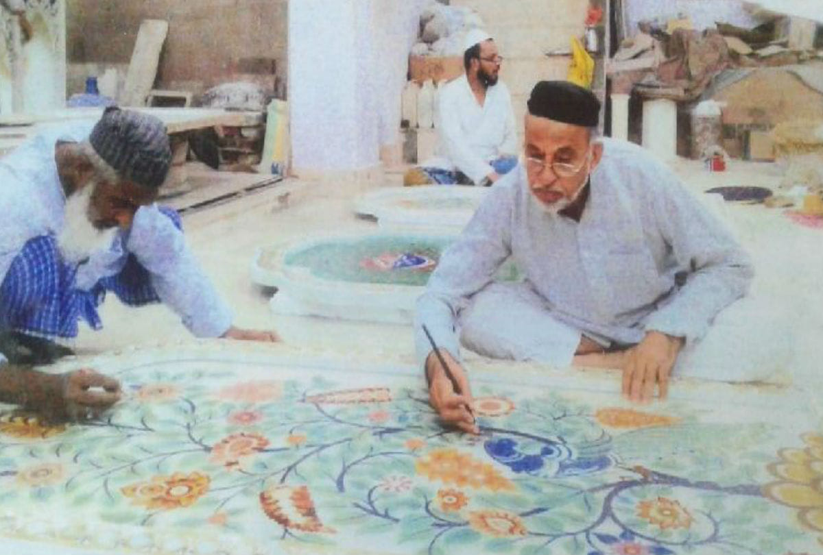 world Famous Mosaic business Down in City Of Taj