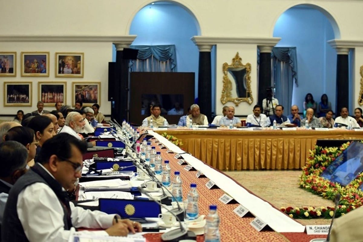 niti aayog first meeting in Modi second term will held today in delhi, Mamata Banerjee will boycott